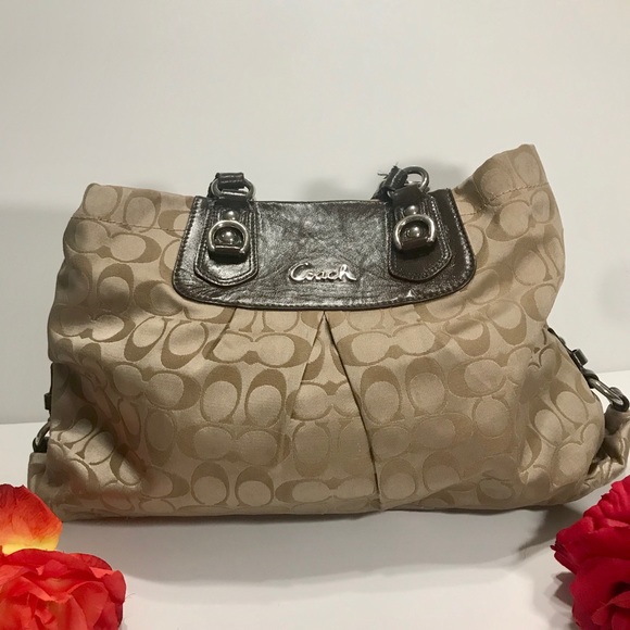 Coach Shoulder Bag Large Classic Brown Design - Picture 1 of 11